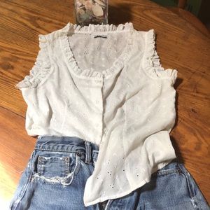 A pretty top❤️❤️